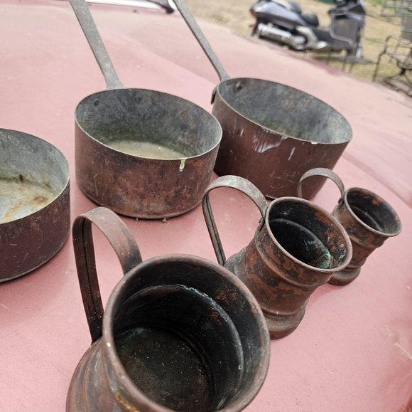 Vintage Copper Measuring Cups Set - Picture 12 of 16